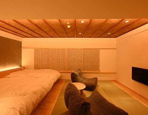 本館 和洋室・和室6畳+ベッド【禁煙】