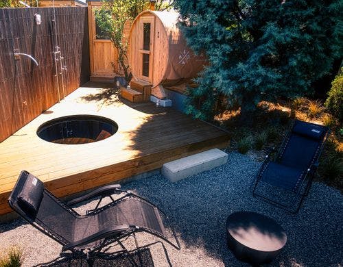 Vuori （ヴォリ）　フィンランド語で「山」