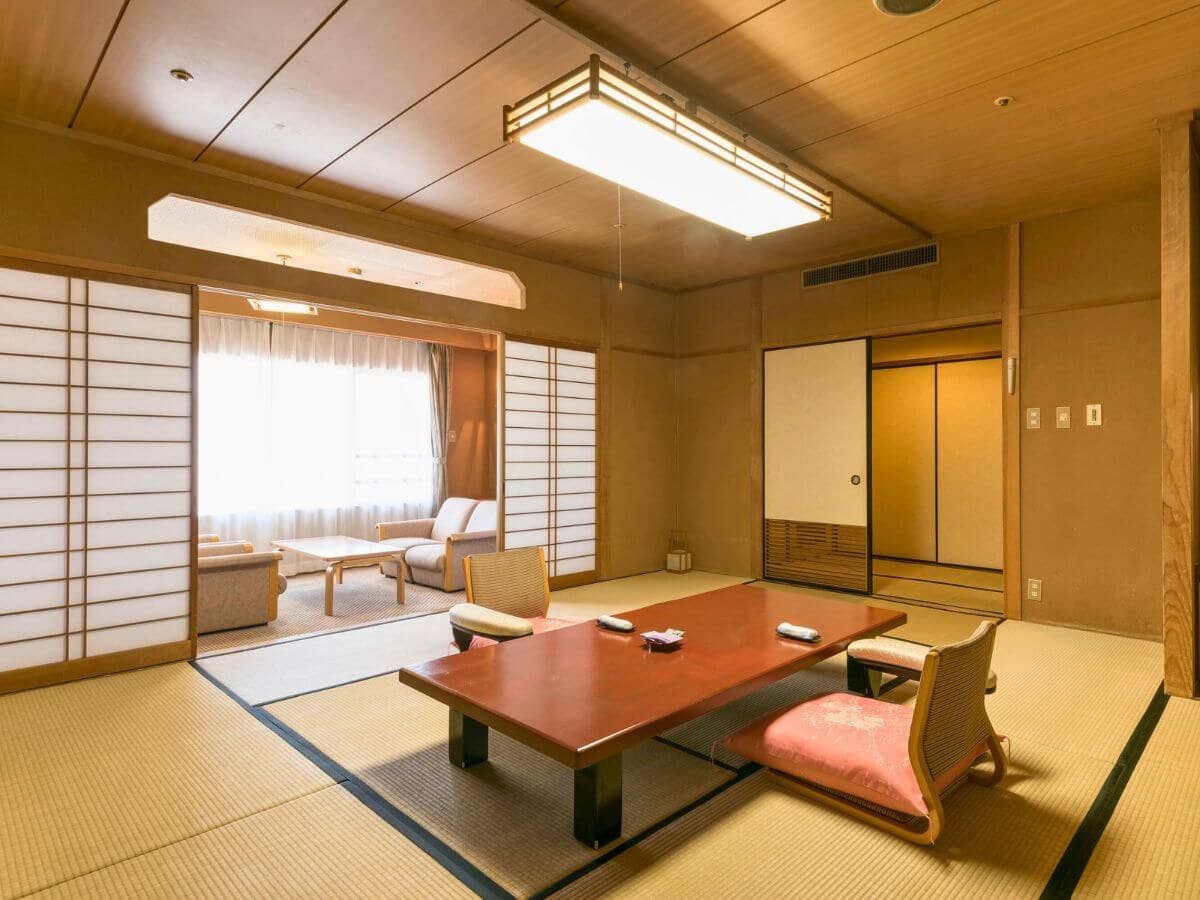 【最上階グレードアップ和室12畳】