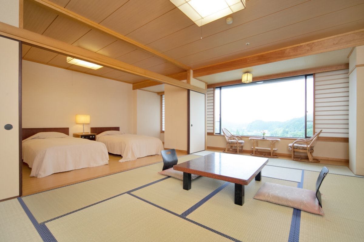 山村別館