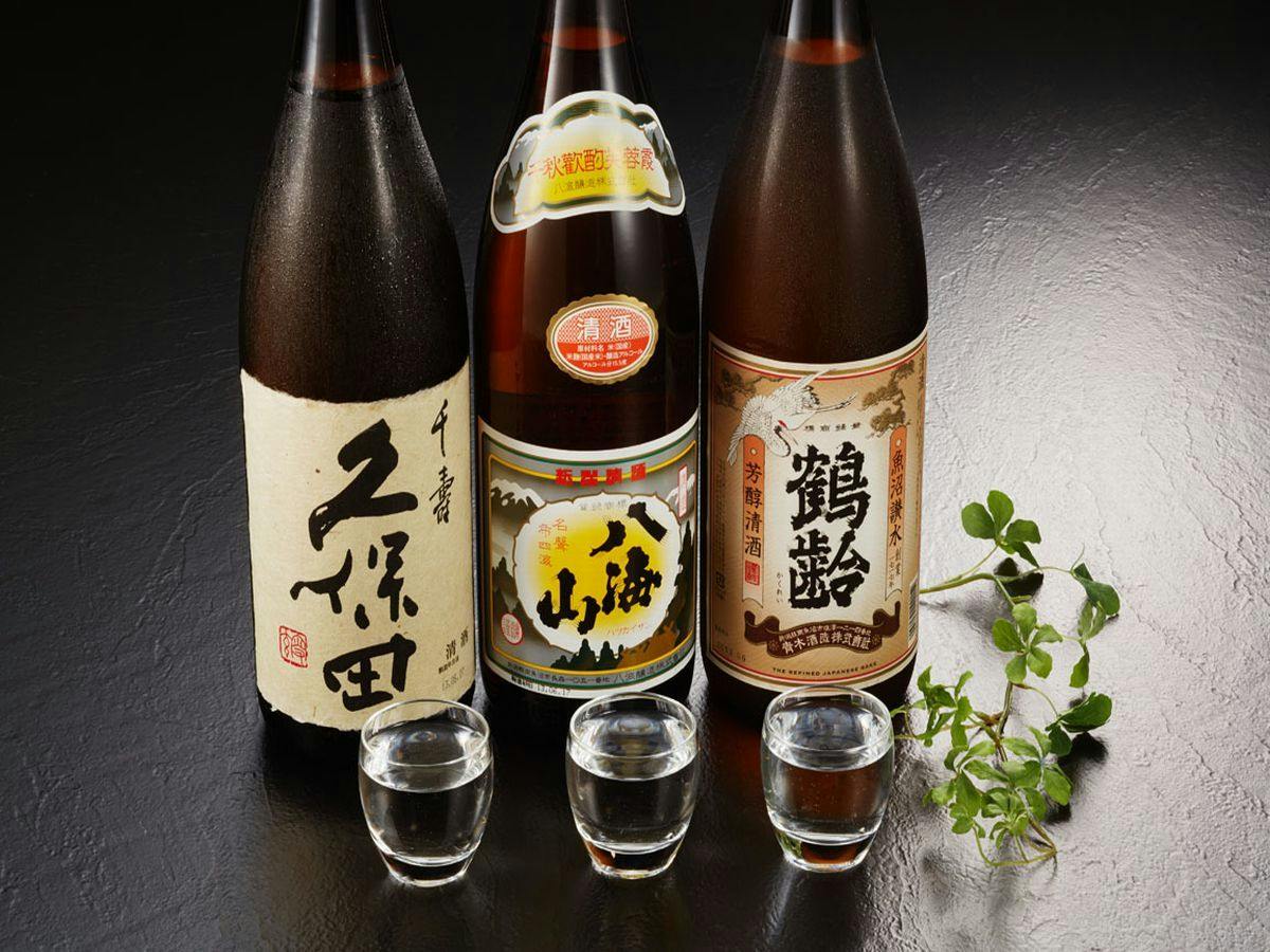【地酒三点セット付き】 新潟が誇る9銘柄から3点選んで飲み比べ！！