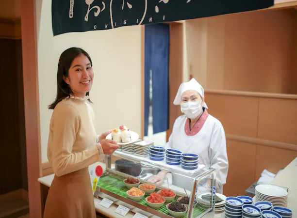 朝食おにぎりコーナー