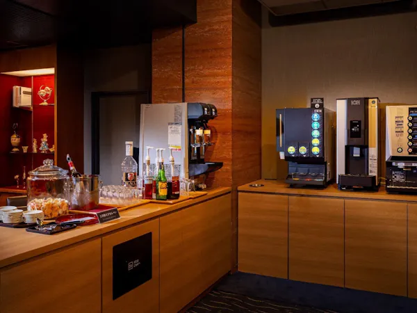 【早割60・結】人気No.1。スペシャル会席「結」25年リニューアル・ラウンジは生ビールも無料