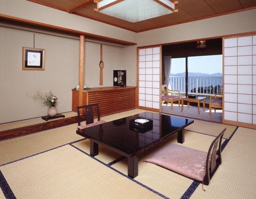 西館和室10畳