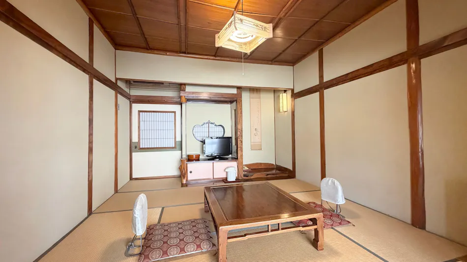 Yokotekan: An Inn of Traditional and Historic Hot Springs