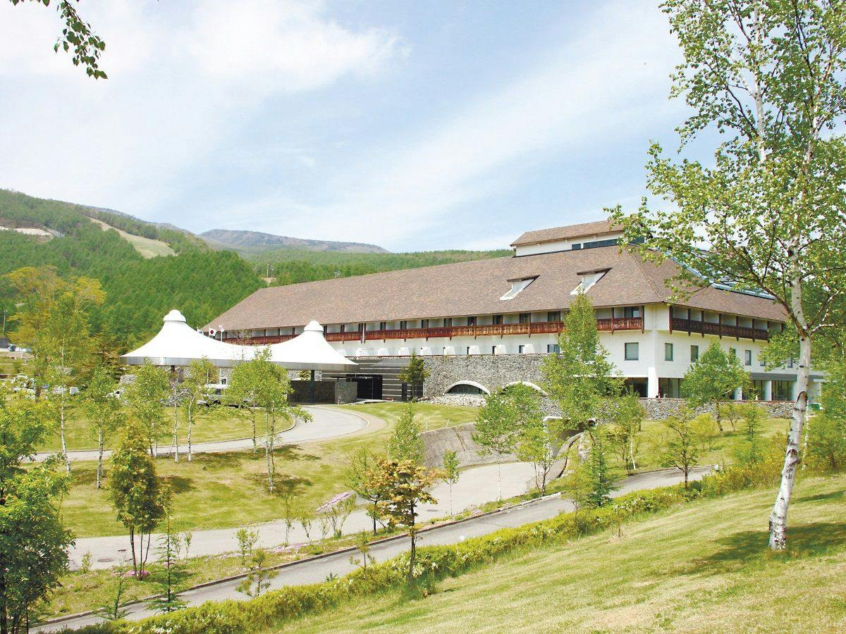 【八峰の湯チケット付／朝食付】11/16ー温泉工事のためお得にリゾート満喫