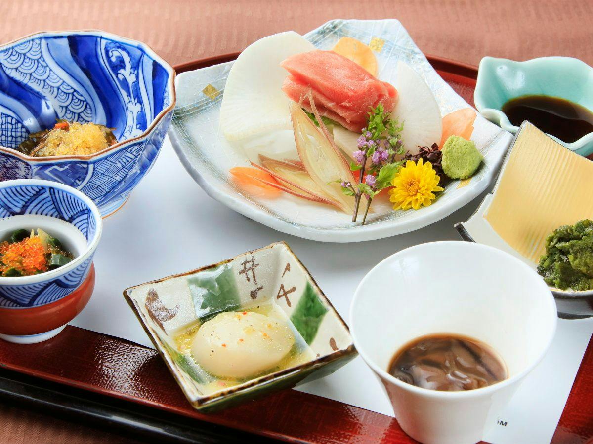 【早期割30／和洋折衷コース】＜2000円OFF＞夕食はフルコース！早めの予約でお得に高原リゾート旅