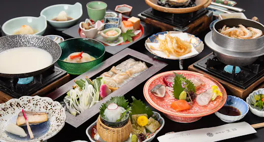 【富山名物:白エビ会席】鮮度抜群の白エビを食べられるのは富山だけ!<上品で甘い富山湾の宝石を堪能>