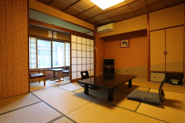 和室8畳（禁煙）のサムネイル画像