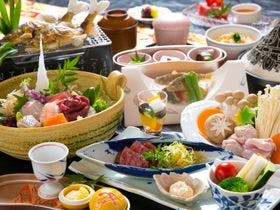 人吉温泉発祥の宿【翠嵐楼-すいらんろう-】三種の源泉かけ流し