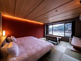 人吉温泉発祥の宿【翠嵐楼-すいらんろう-】三種の源泉かけ流し