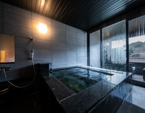 温泉半露天付LUX室