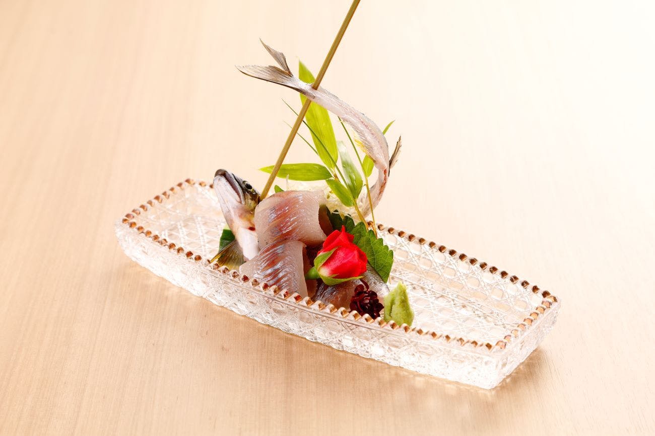 Hidangan ikan Ayu segar