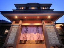 観光ツアーも温泉も楽しめる鬼怒川温泉の宿とは?