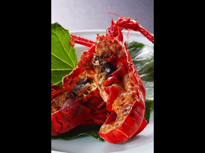 伊勢海老の鬼殻焼き