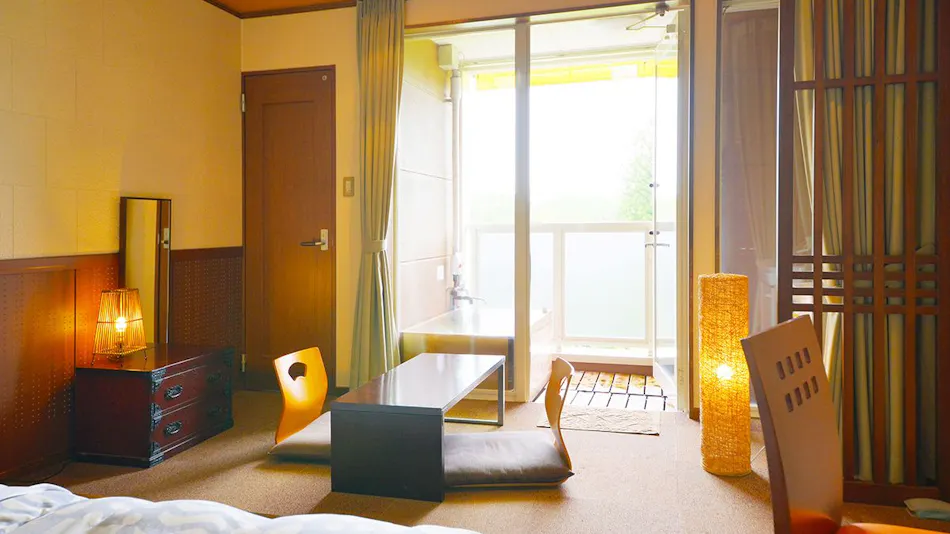 Hotel Casual Euro with Private Hot Spring in Nikko