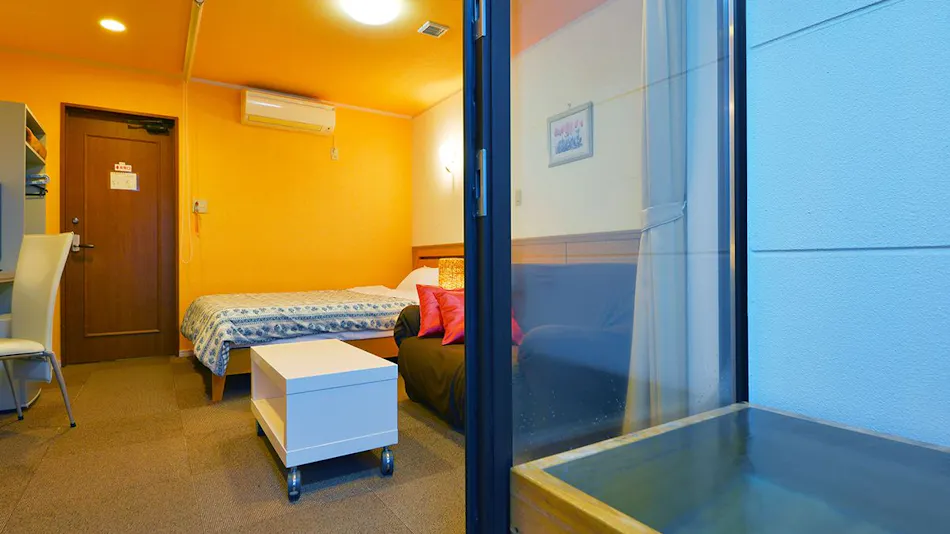 Hotel Casual Euro with Private Hot Spring in Nikko