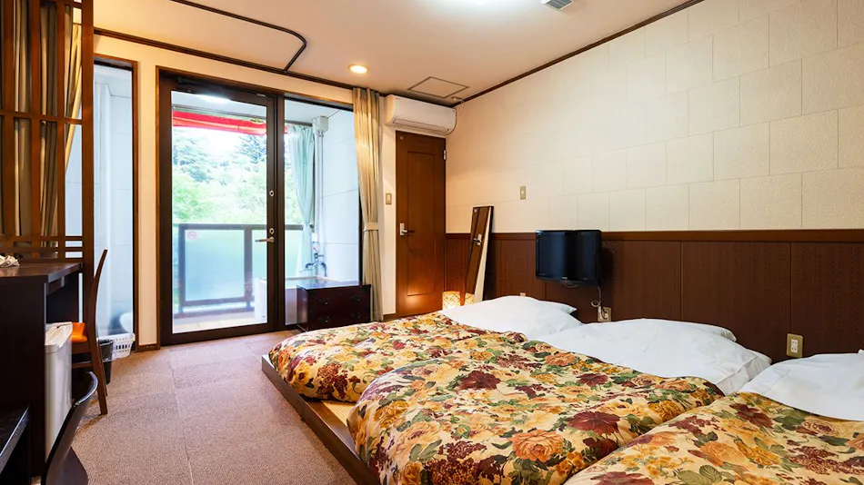 Hotel Casual Euro with Private Hot Spring in Nikko