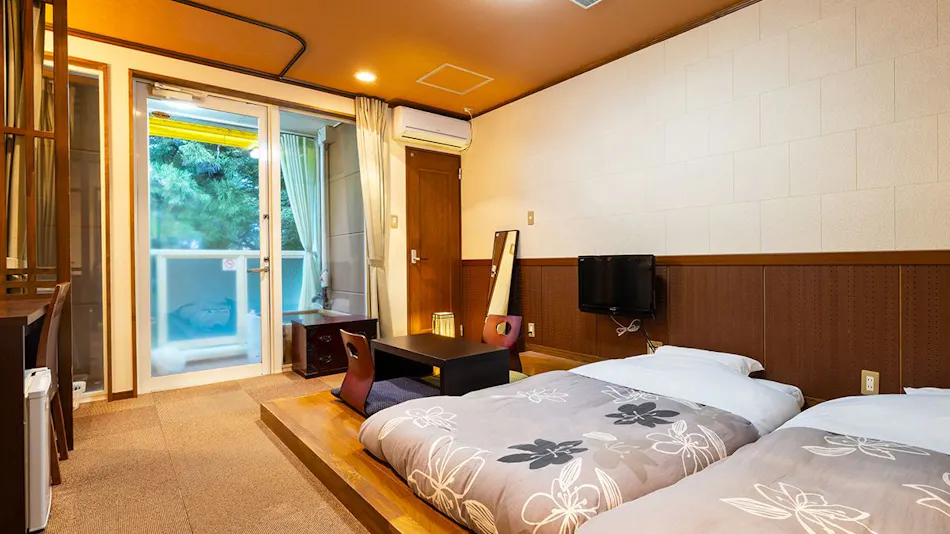 Hotel Casual Euro with Private Hot Spring in Nikko