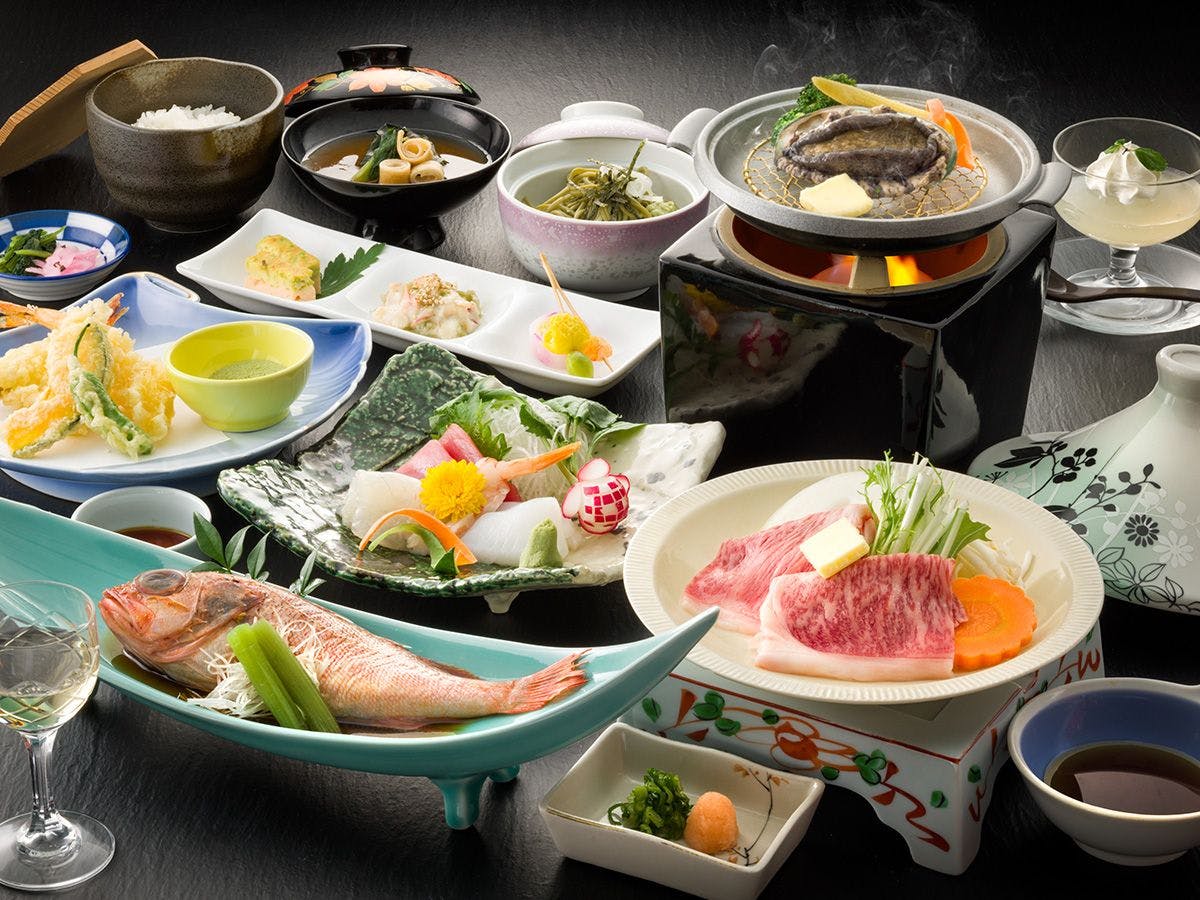 三河湾ヒルズ・ホテル（旧グリーンホテル三ヶ根）