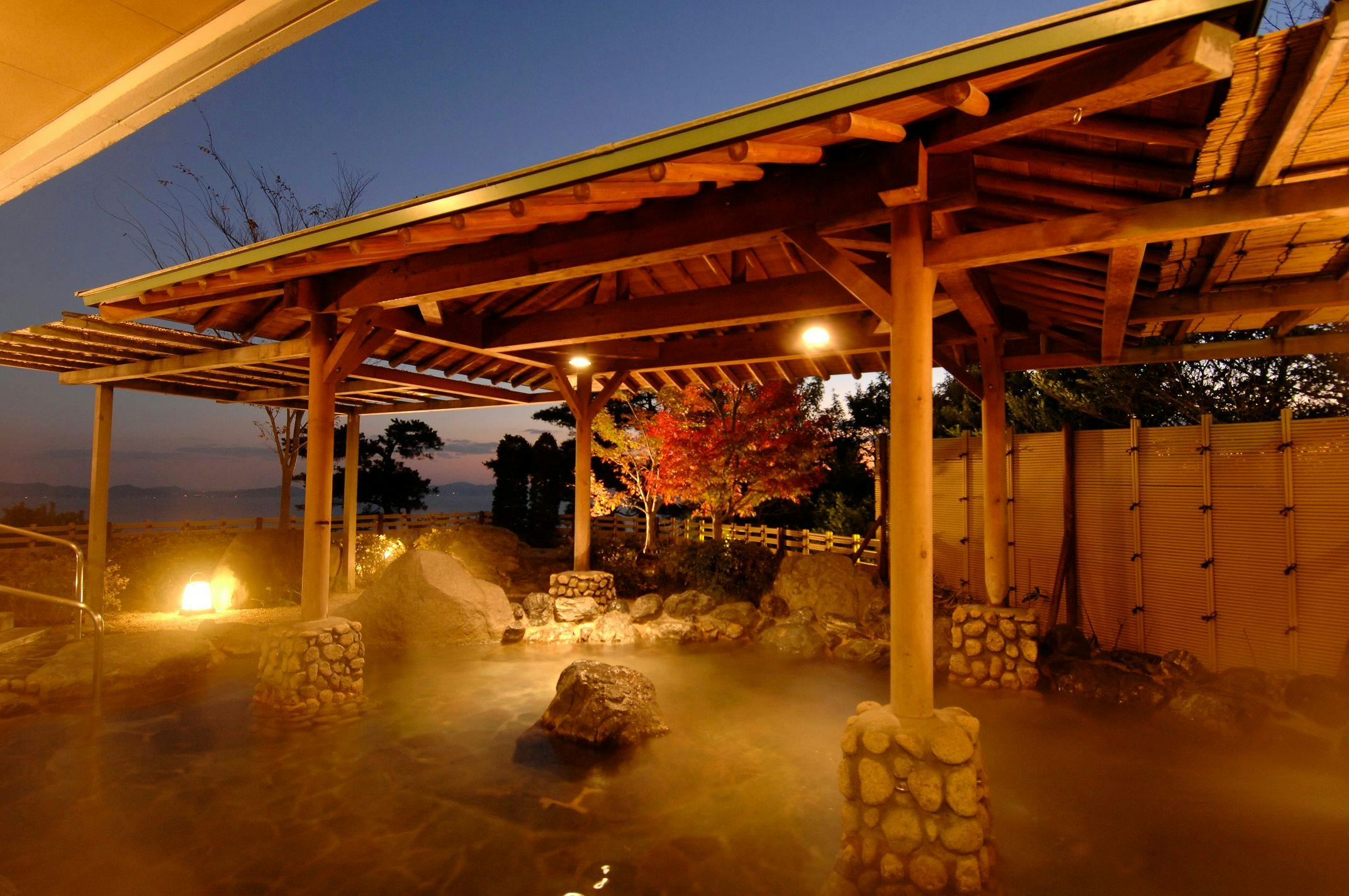 三河湾ヒルズ・ホテル（旧グリーンホテル三ヶ根）