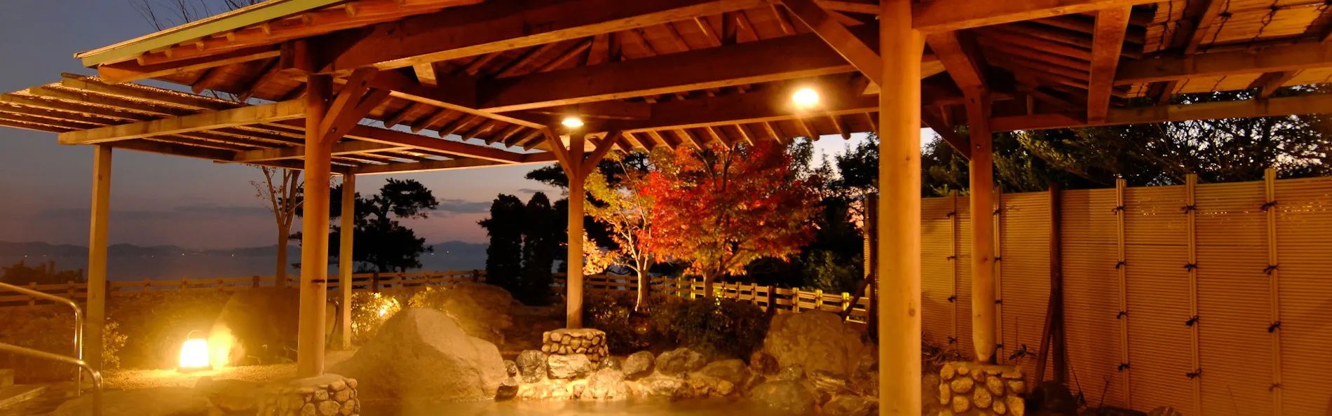 三河湾ヒルズ・ホテル(旧グリーンホテル三ヶ根)