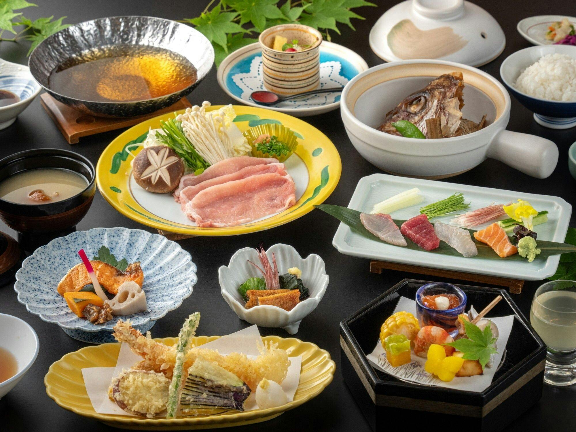湖畔の宿　森本