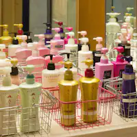 女性大浴場シャンプー&リンスバイキング