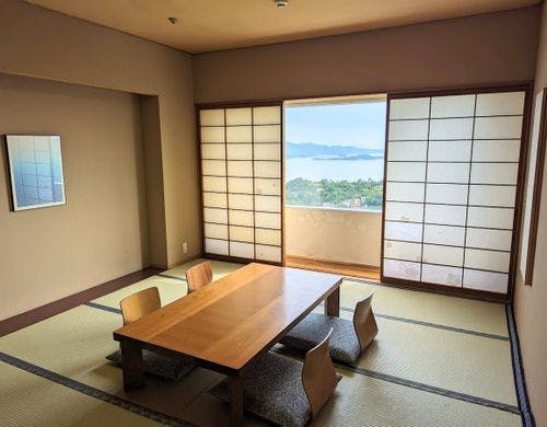 3階の和室(10畳)　※写真は一例