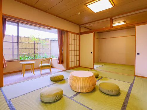 【ห้ามสูบบุหรี่・อาคารหลัก】ห้องสไตล์ญี่ปุ่น 10 เสื่อ + 6 เสื่อ