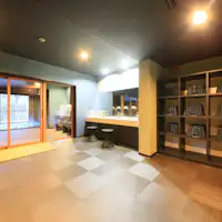 Mata air panas bilik mandi besar