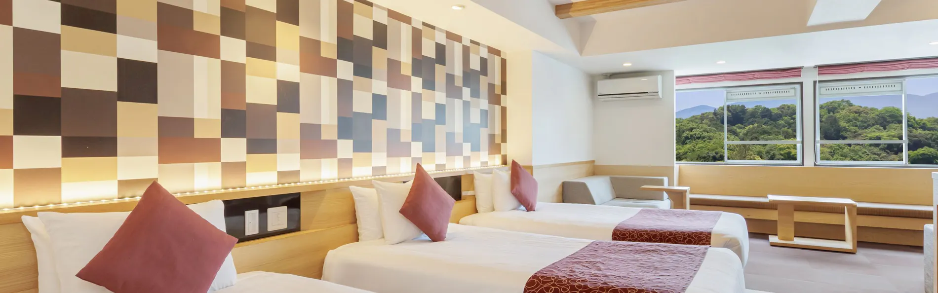 わんわんパラダイス 鳥羽(旧:鳥羽わんわんパラダイス ホテル)