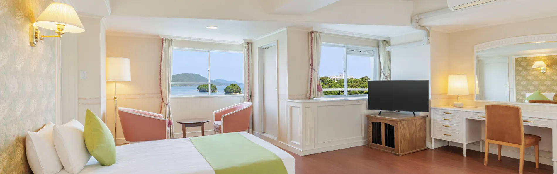 わんわんパラダイス 鳥羽(旧:鳥羽わんわんパラダイス ホテル)