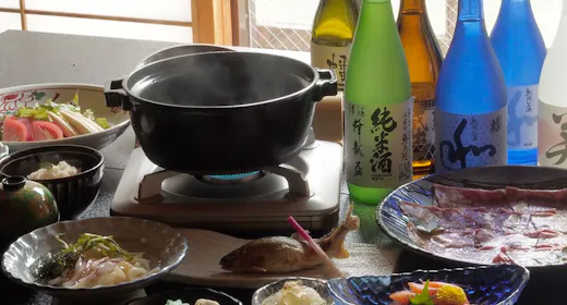 【若主人おすすめ】酒蔵を巡って選んだ季節の地酒と一口おつまみ付!地酒と季節の会席プラン