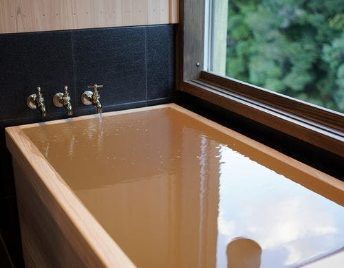 温泉付き客室（風呂）