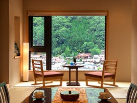 山みず季ＵＲＡＲＡつたや【絶景半露天風呂と美食を味わう宿】