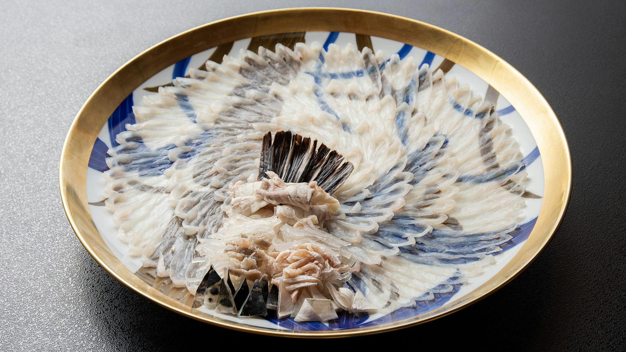 *【大皿ふく刺し】