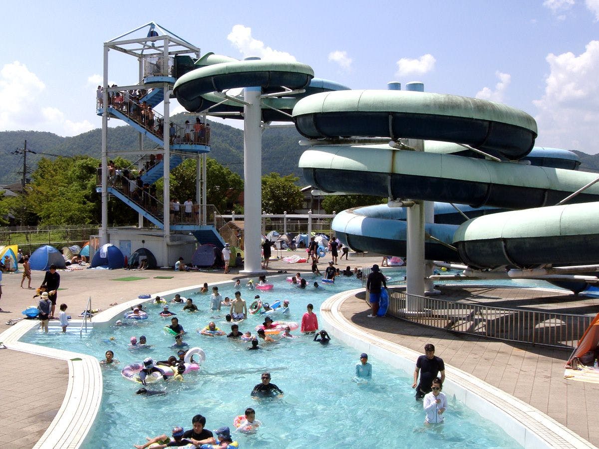 龟冈运动公园游泳池（昵称：Kamepu）