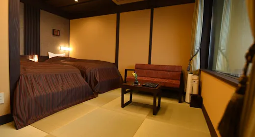 お市(部屋風呂付)