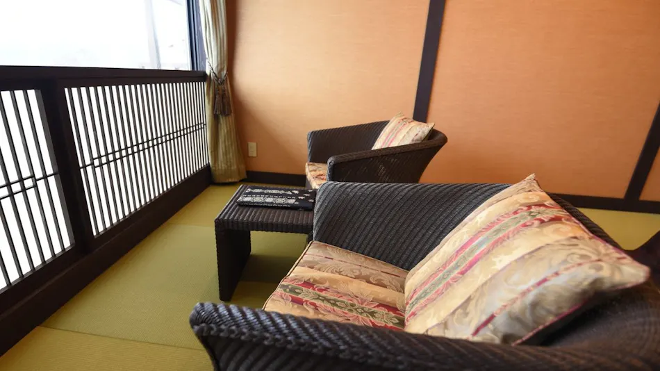 Kihiro: A Retreat for Two in the Skies of Hubei