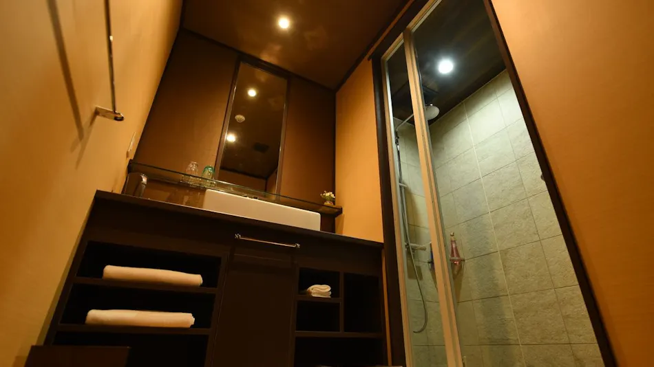 Kihiro: A Retreat for Two in the Skies of Hubei