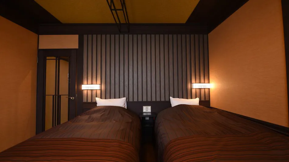 Kihiro: A Retreat for Two in the Skies of Hubei