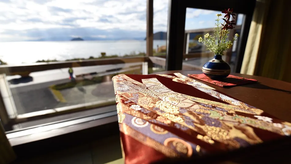 Kihiro: A Retreat for Two in the Skies of Hubei
