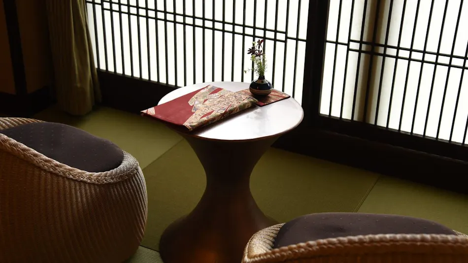 Kihiro: A Retreat for Two in the Skies of Hubei