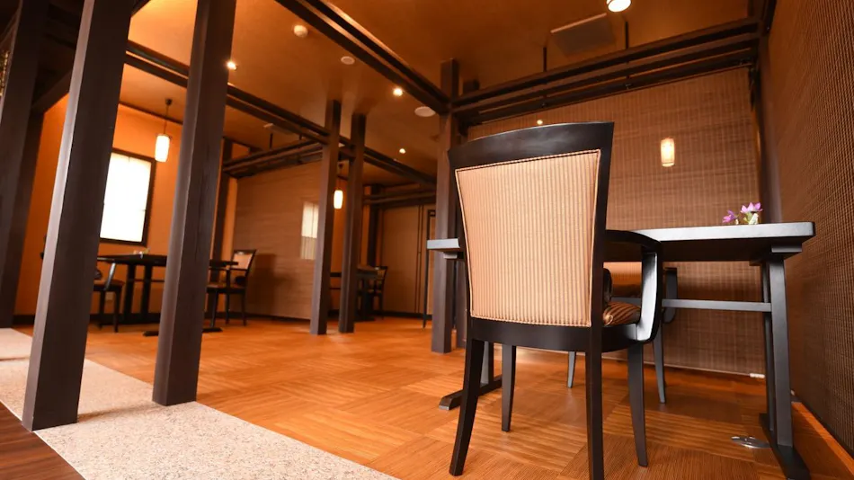 Kihiro: A Retreat for Two in the Skies of Hubei