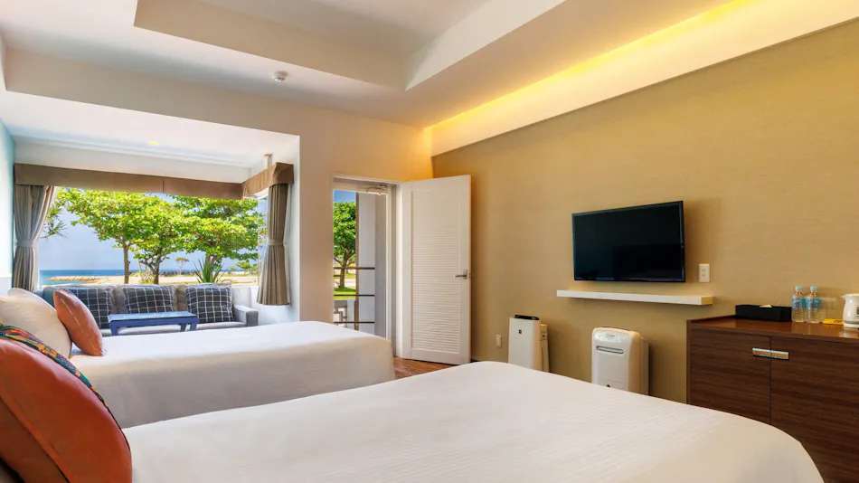 SUNSET BEACH HOTEL