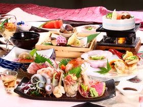 千人風呂　金谷旅館　日本一の総檜風呂 2枚目