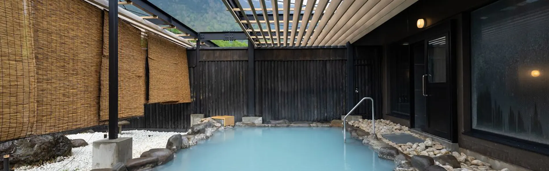 亀の井ホテル 奥日光湯元