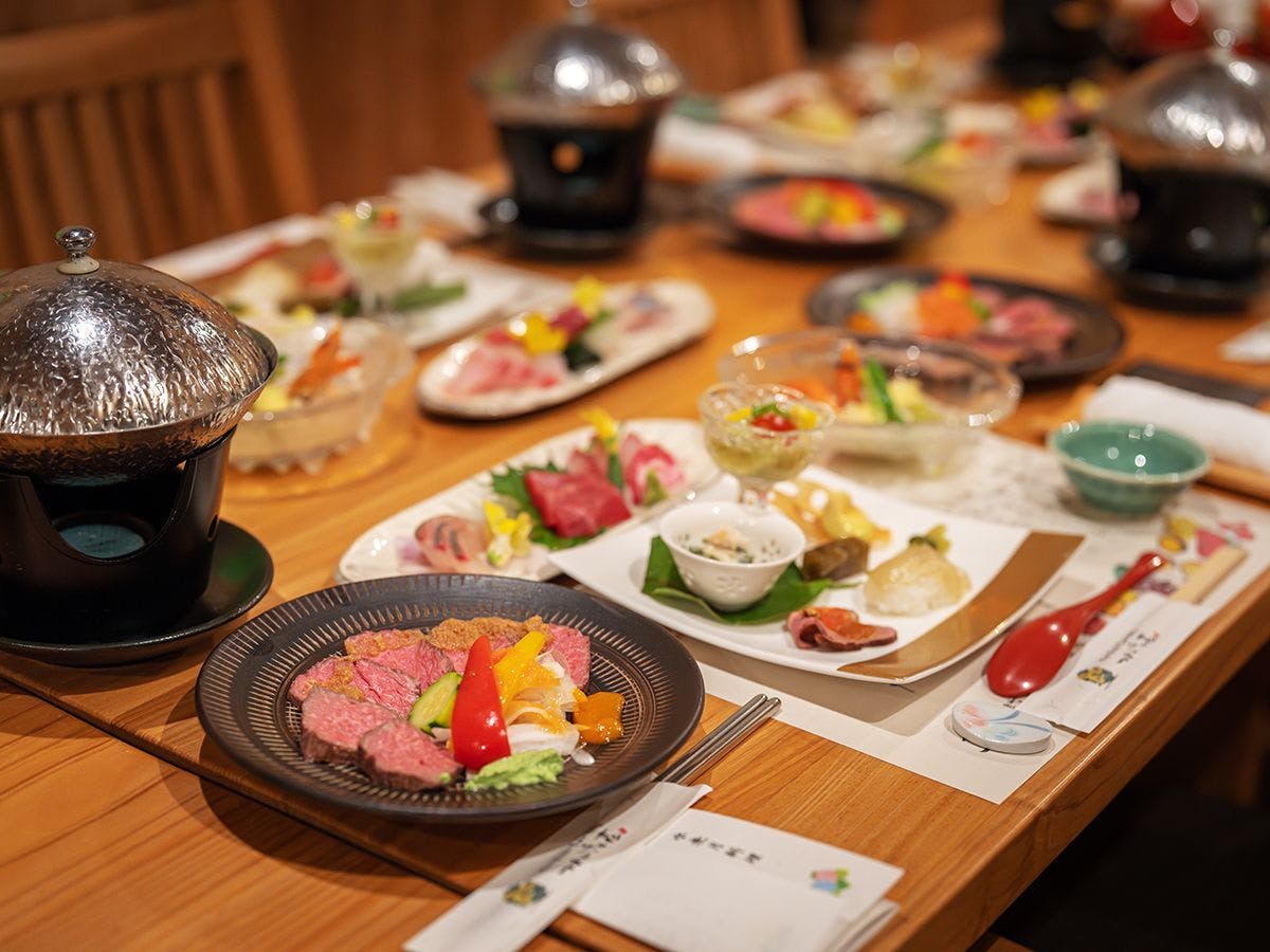 そのぎ茶温泉里山の湯宿　つわぶきの花