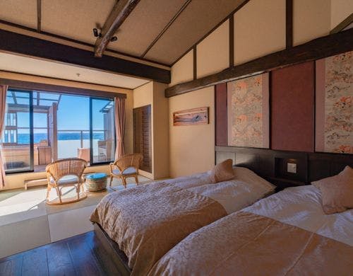 河津浜一望 レトロモダン客室